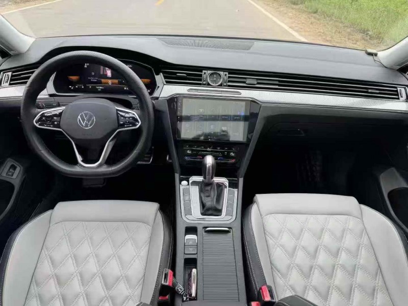 唐山23年大众迈腾4