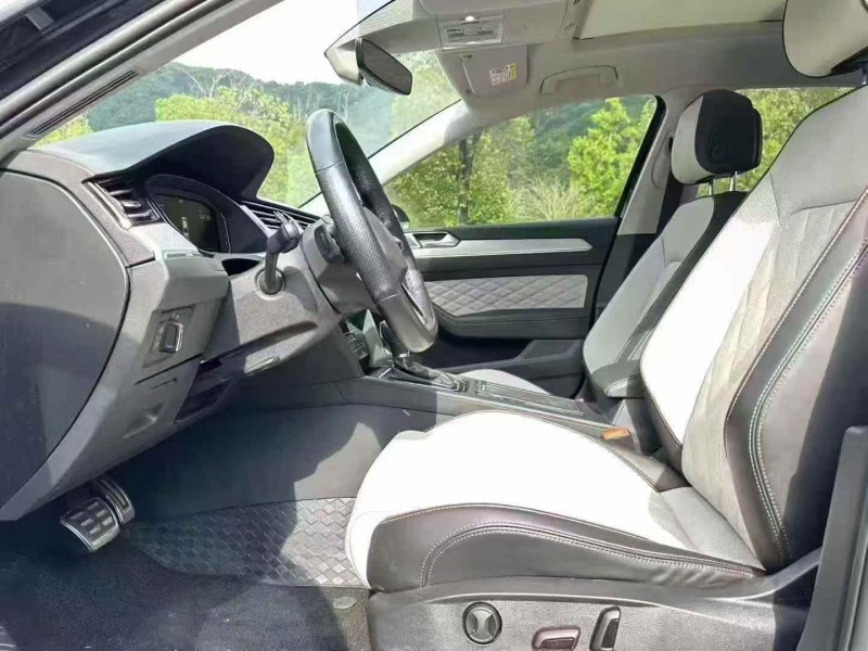 连云港23年大众迈腾5