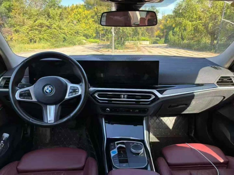 济宁24年宝马i34