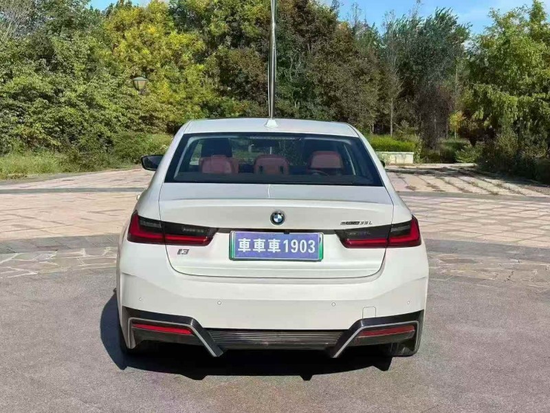 济宁24年宝马i39