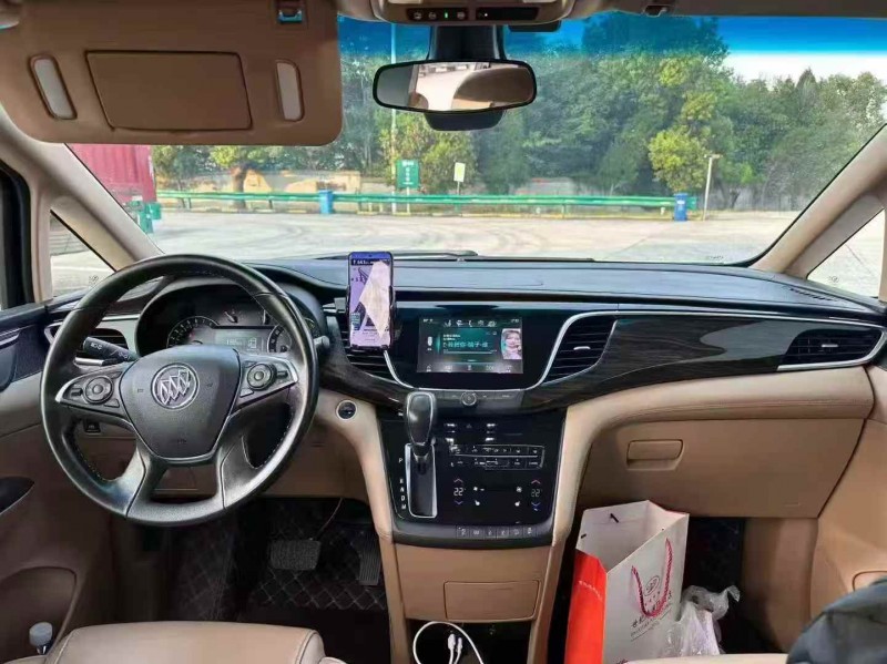 萍乡18年别克GL84