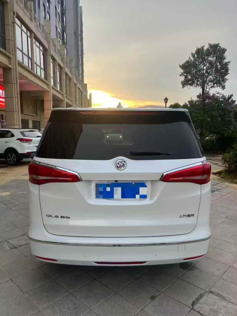 萍乡18年别克GL89