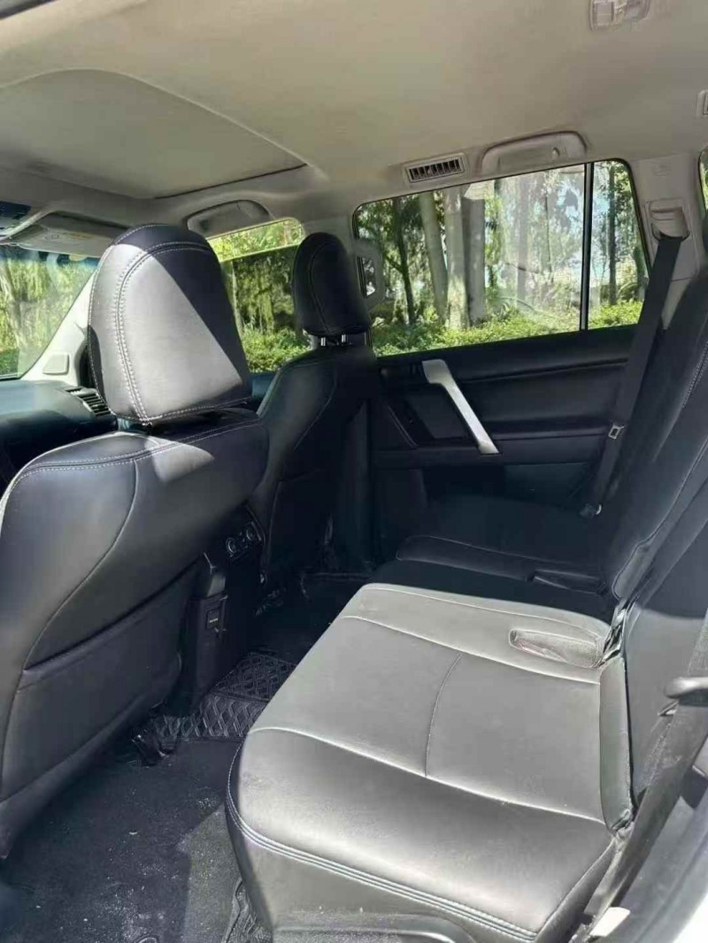 潍坊20年丰田普拉多5