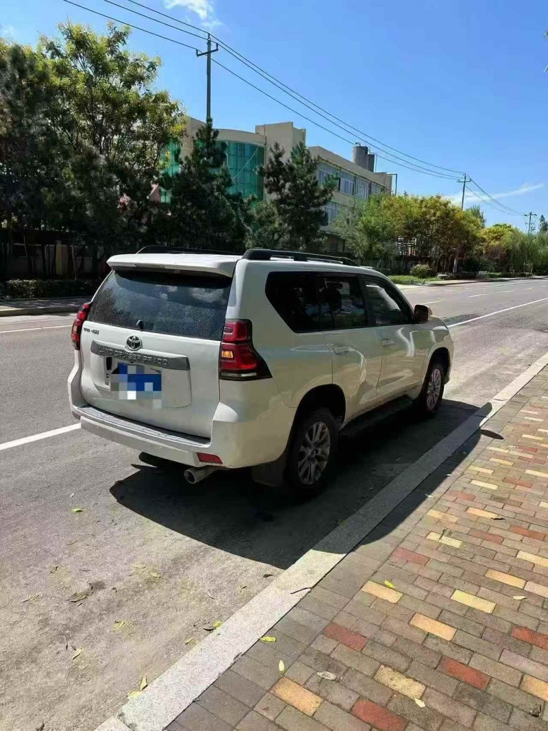 潍坊20年丰田普拉多6