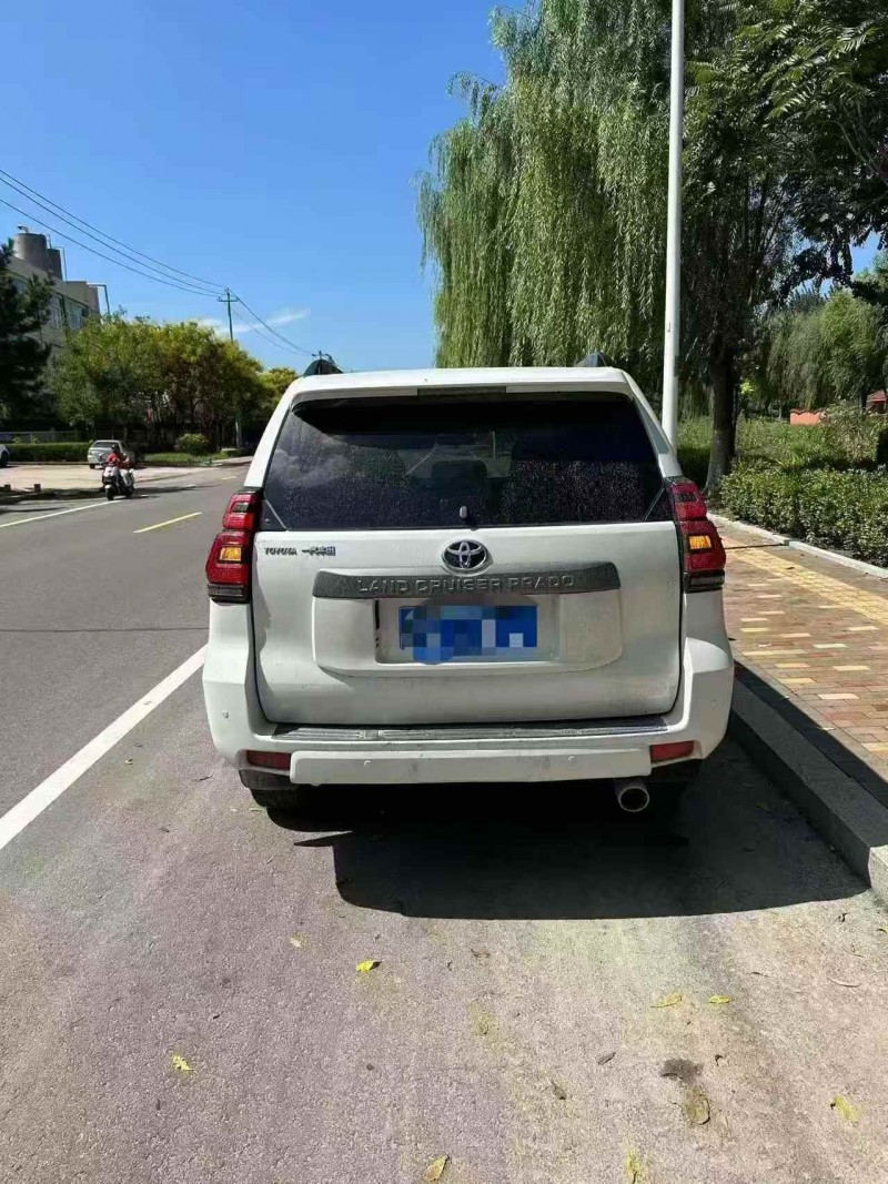 潍坊20年丰田普拉多8