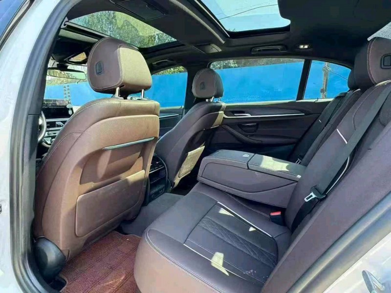 青岛21年宝马5系6