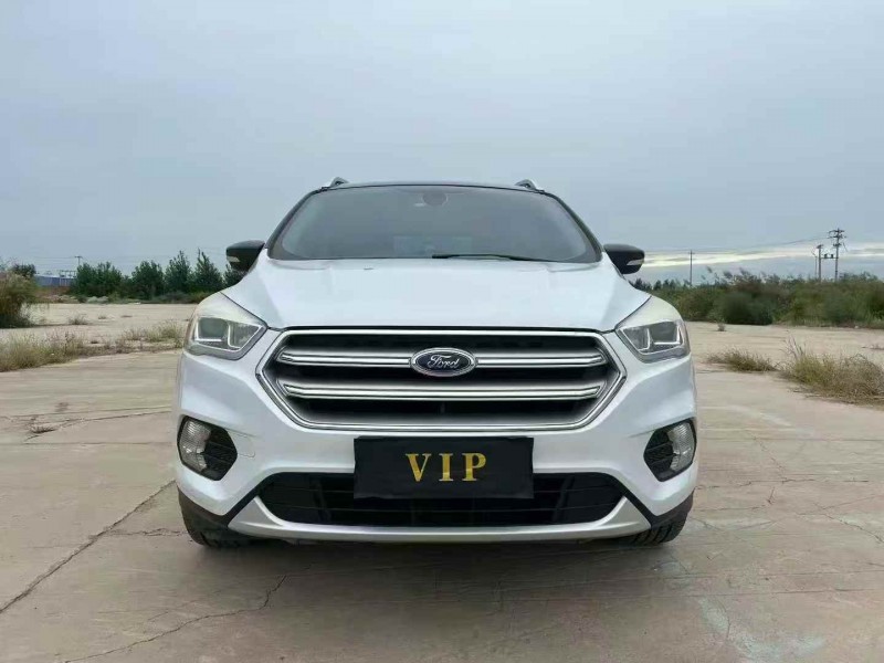 淄博17年福特翼虎1