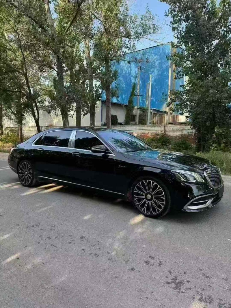 菏泽20年奔驰迈巴赫S级3