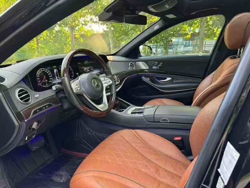 菏泽20年奔驰迈巴赫S级5