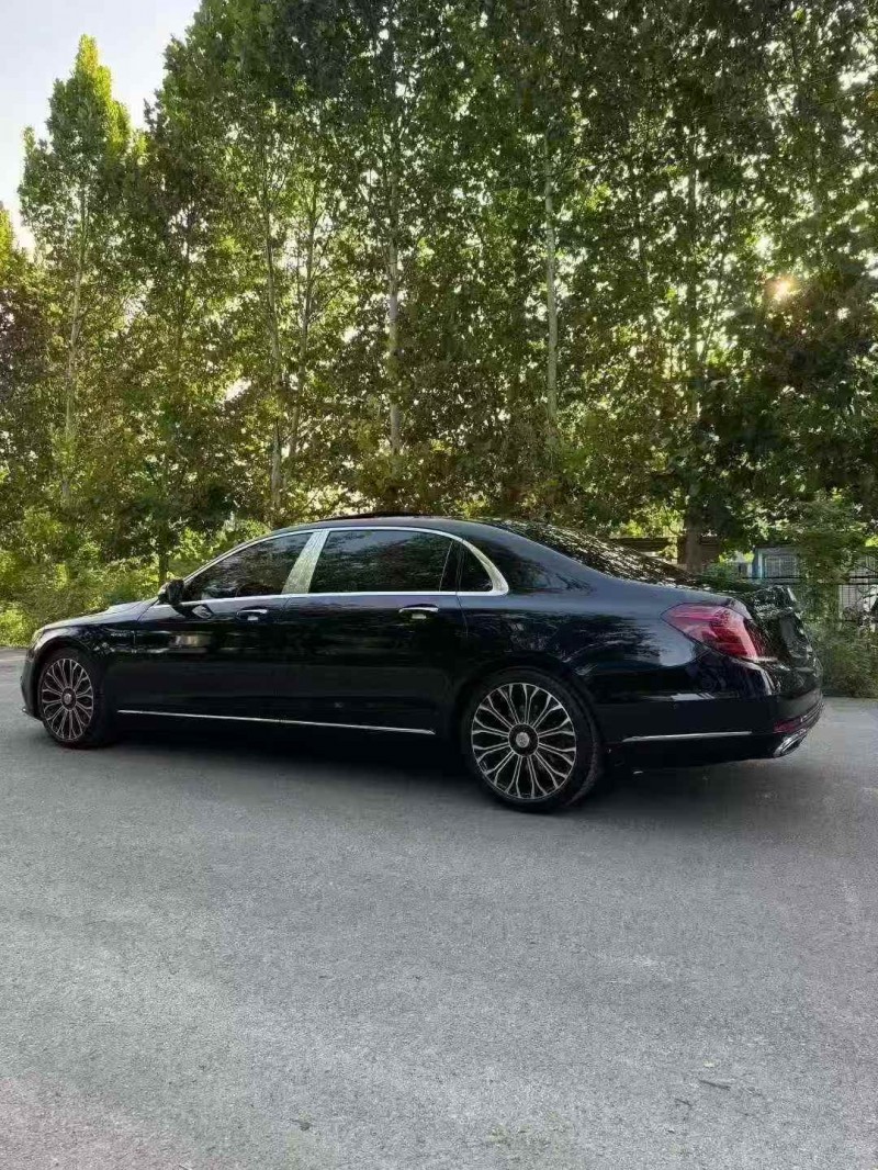 菏泽20年奔驰迈巴赫S级7