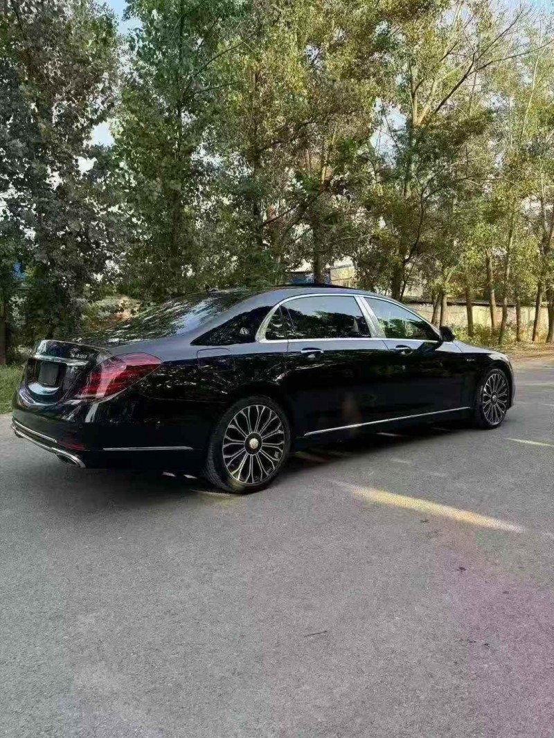 菏泽20年奔驰迈巴赫S级8