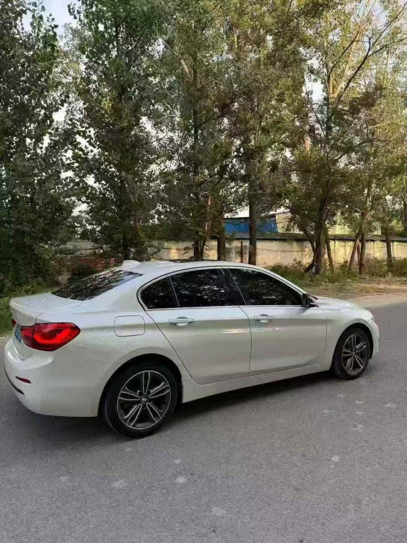 菏泽19年宝马1系8