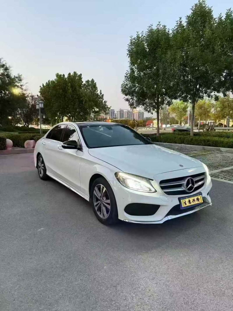 菏泽17年奔驰C2
