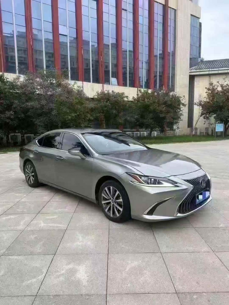 菏泽21年雷克萨斯ES3