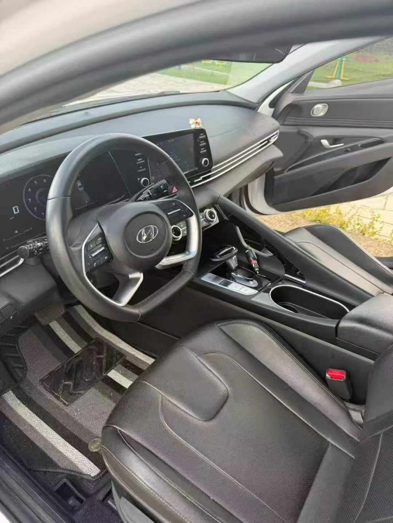 厦门23年现代伊兰特6