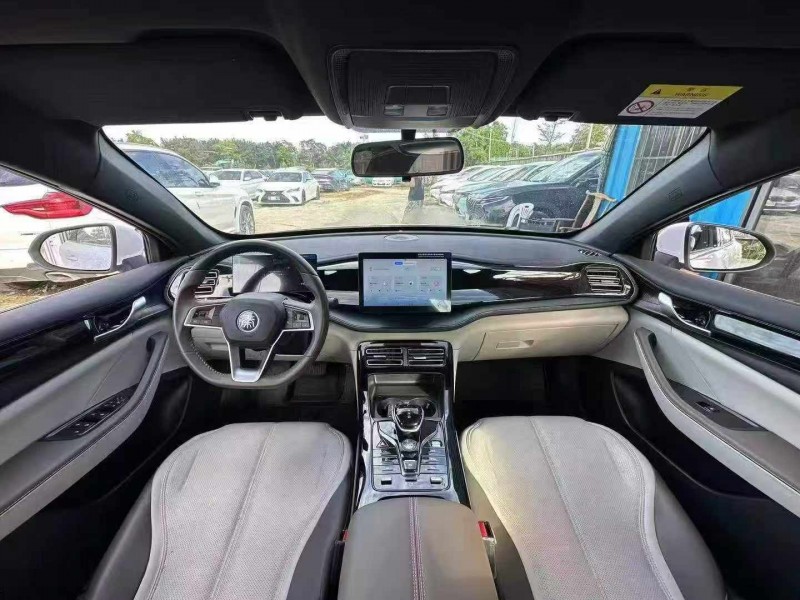 深圳24年比亚迪秦4