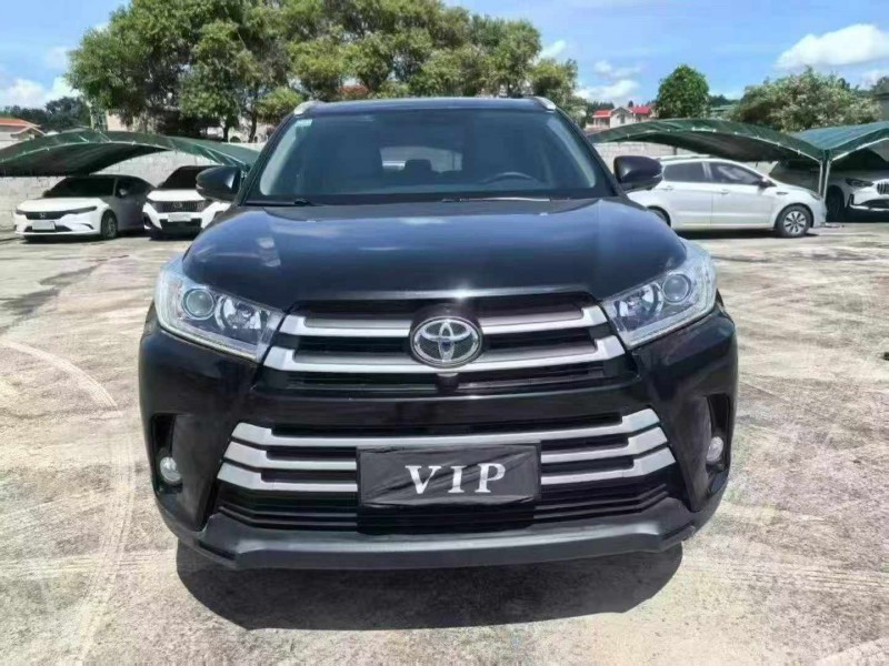 钦州19年丰田汉兰达1