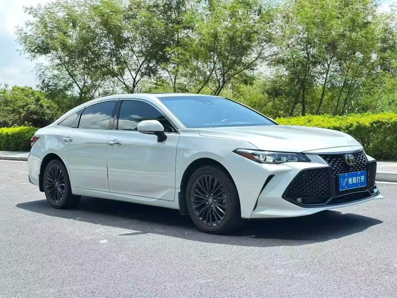 济宁21年丰田亚洲龙3