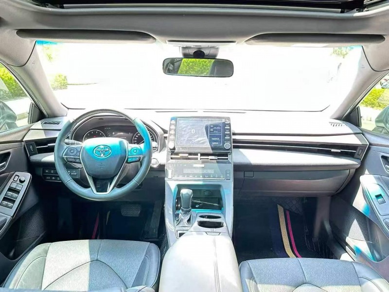 济宁21年丰田亚洲龙6