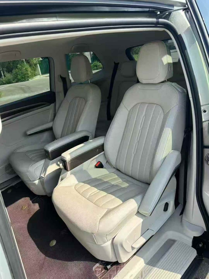 青岛23年大众威然5