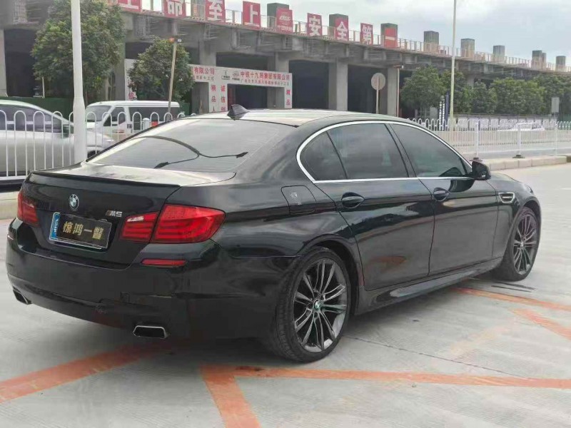 广州13年宝马5系4