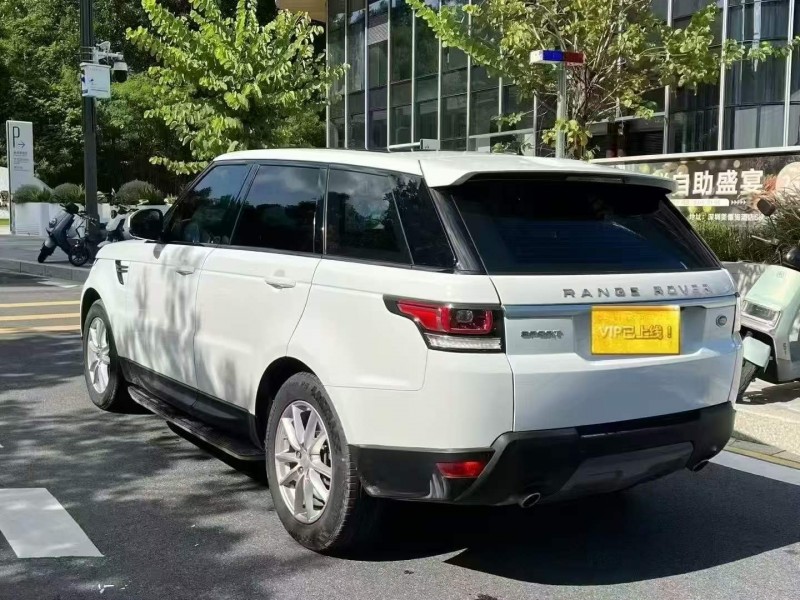 广州17年路虎揽胜运动6