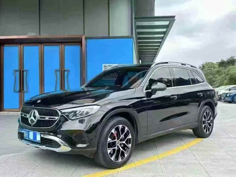 广州23年奔驰GLC2