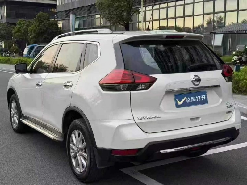 东莞20年日产奇骏7