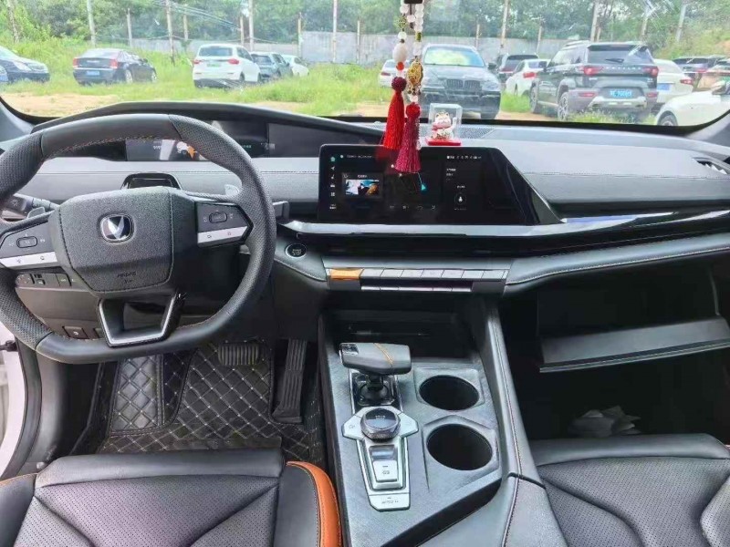 青岛24年长安汽车UNI4