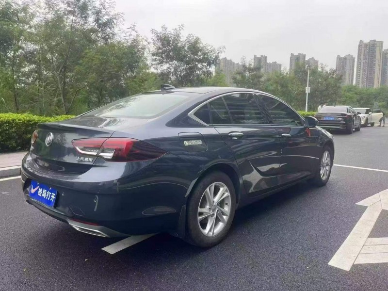 东莞20年别克君威7