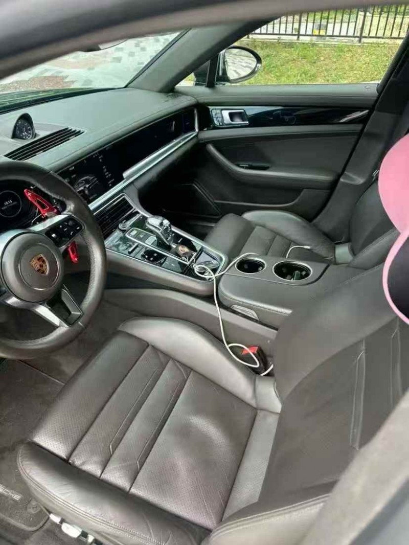 广州17年保时捷帕拉梅拉6