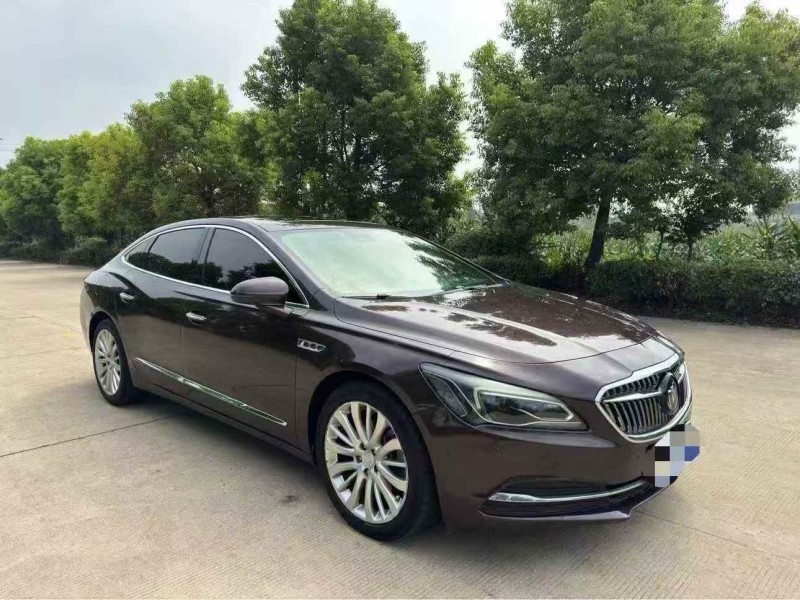 苏州18年别克君越3