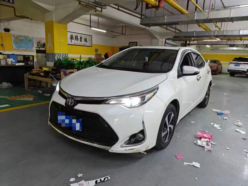 孝感17年丰田雷凌2