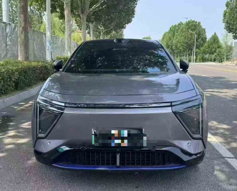 青岛23年高合汽车HiPhi Y1