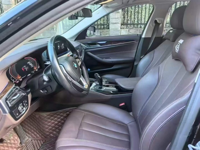 广州20年宝马5系4