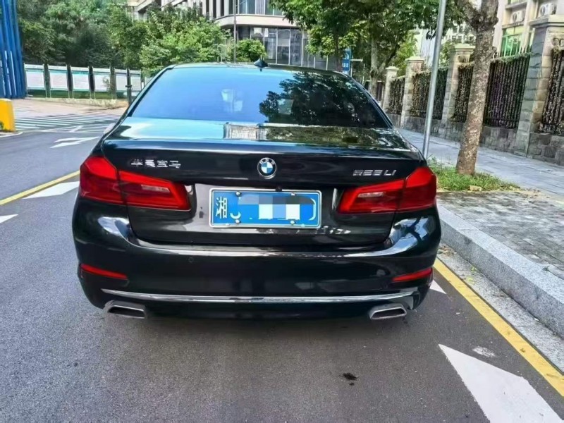 广州20年宝马5系9