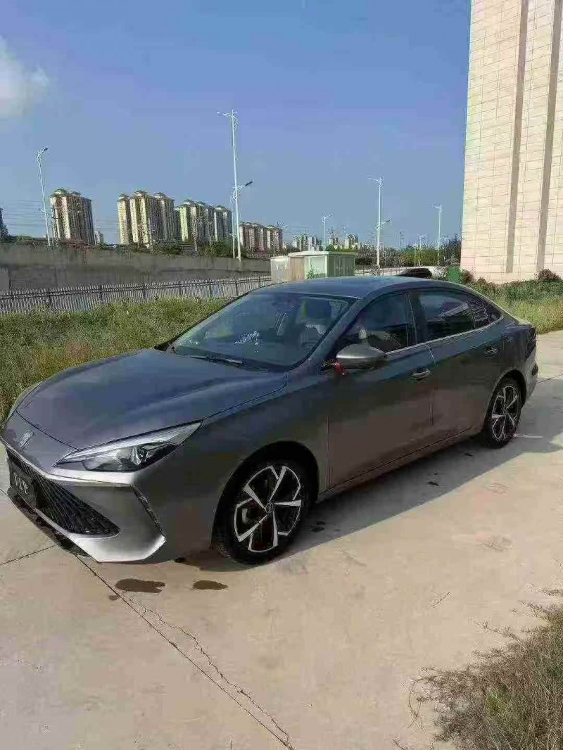 襄阳23年荣威i52