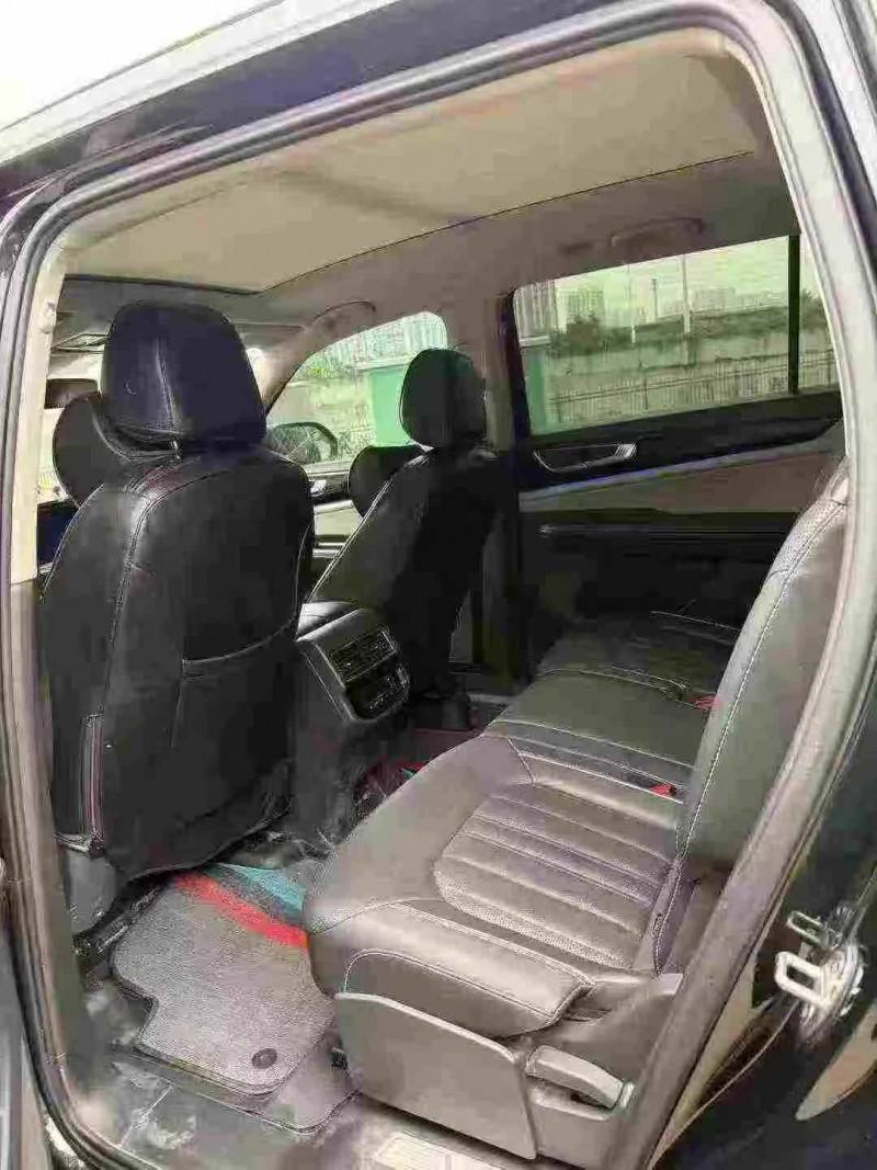 襄阳22年大众途昂7