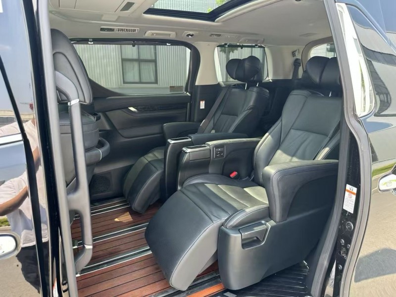 徐州20年丰田威尔法4