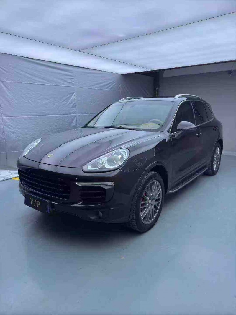 惠州15年保时捷卡宴2