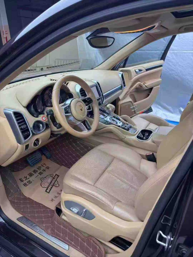 惠州15年保时捷卡宴4