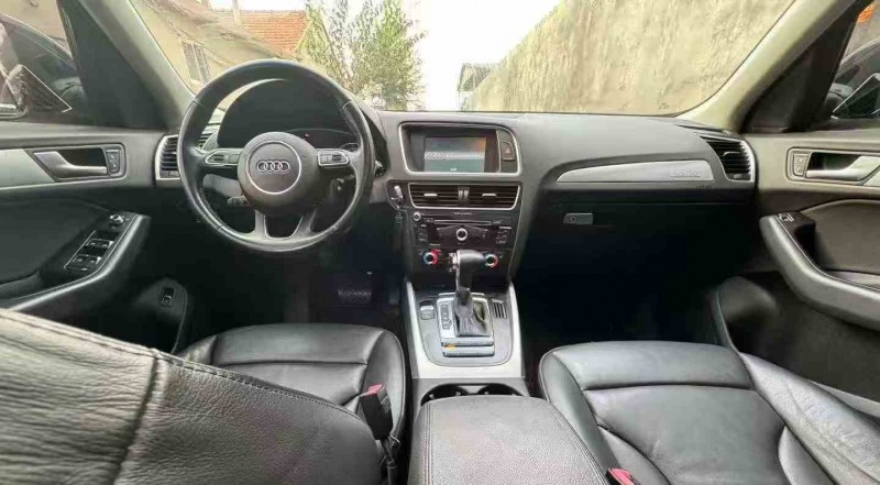 青岛16年奥迪Q54