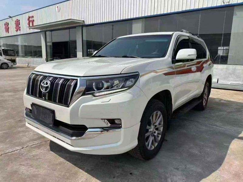 襄阳19年丰田普拉多3