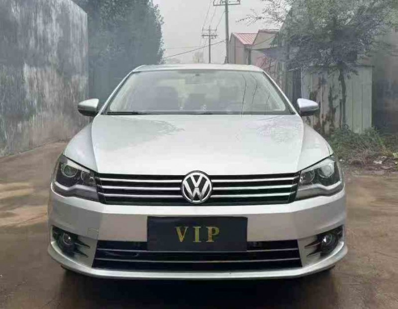 青岛15年大众宝来1