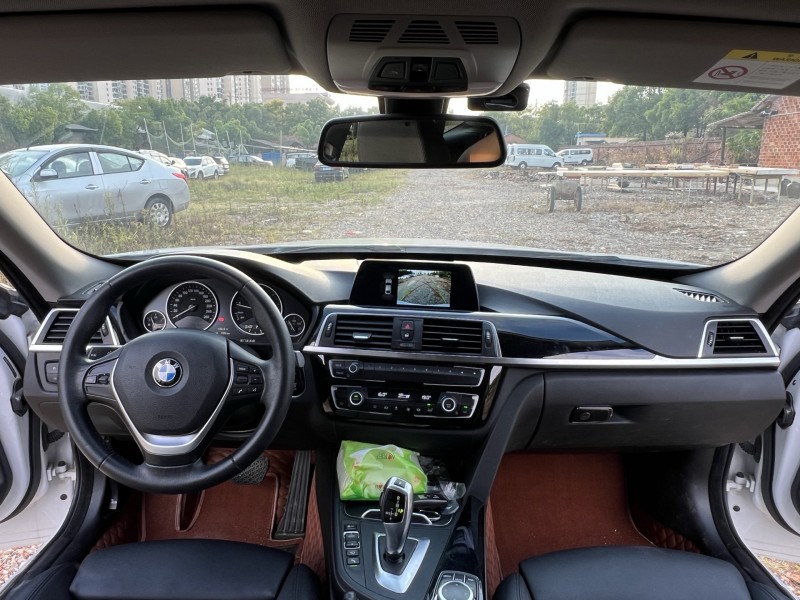 岳阳18年宝马3系2