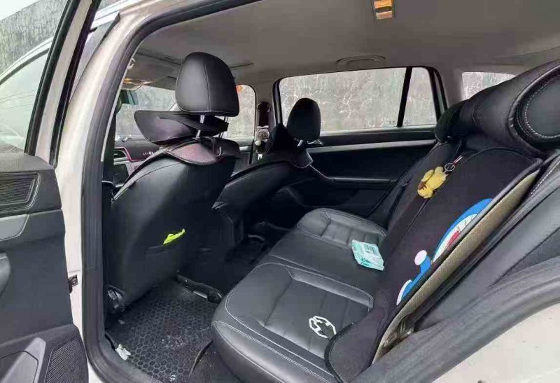 青岛18年大众朗行5