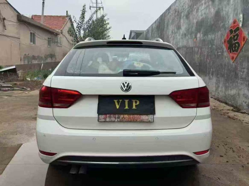 青岛18年大众朗行6