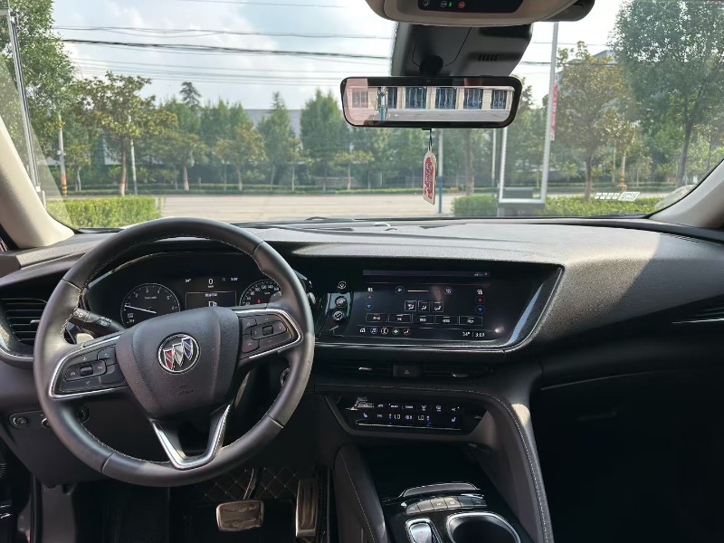 枣庄21年别克昂科威7