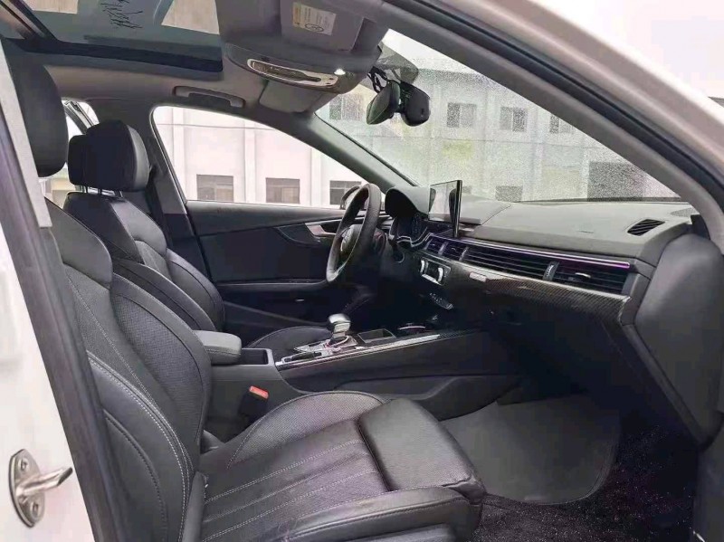 襄阳21年奥迪A4L5