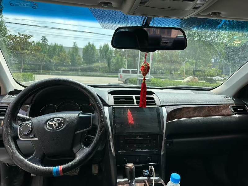 枣庄17年丰田凯美瑞7